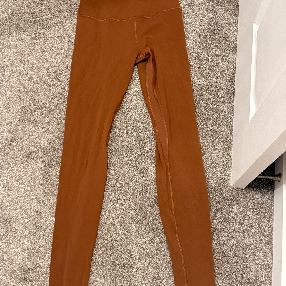 lululemon athletica - high waisted 28” align leggings